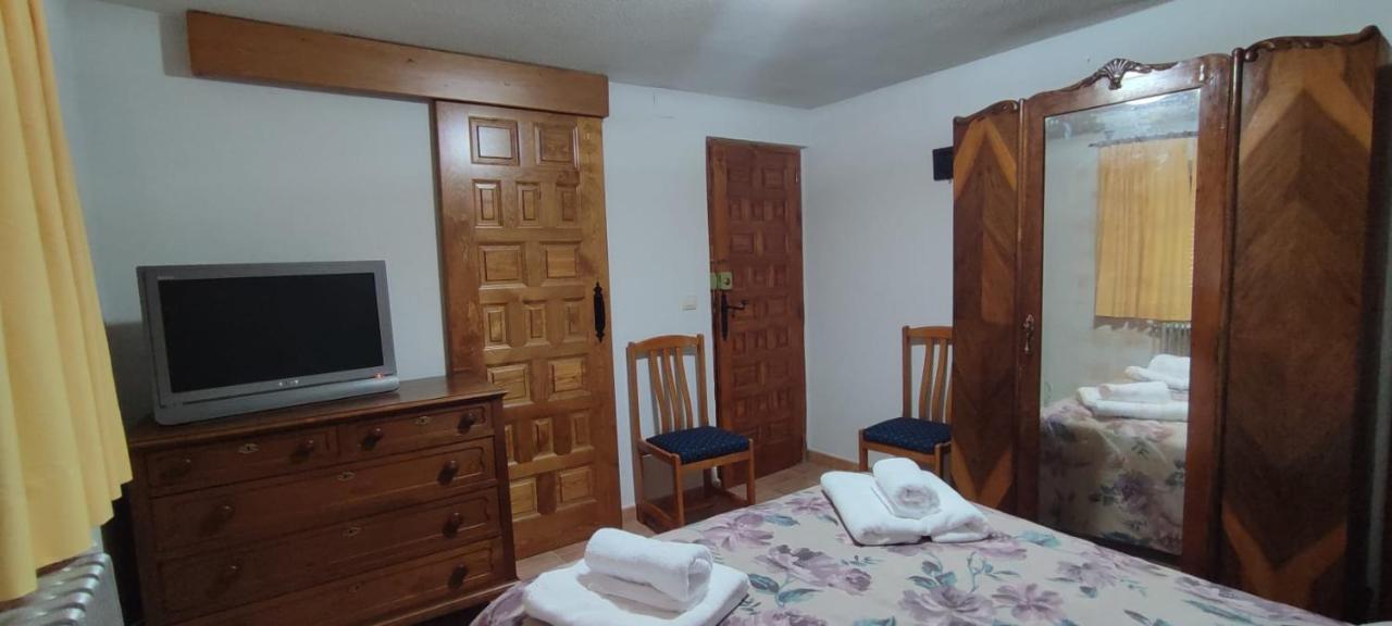 Ortigosa del Monte Casa De Los Abuelos מראה חיצוני תמונה