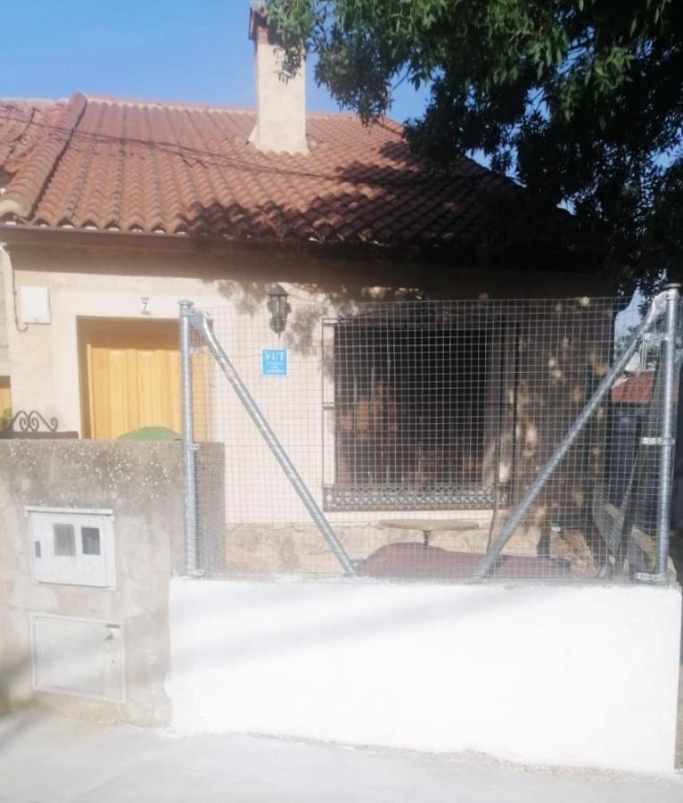 Ortigosa del Monte Casa De Los Abuelos מראה חיצוני תמונה